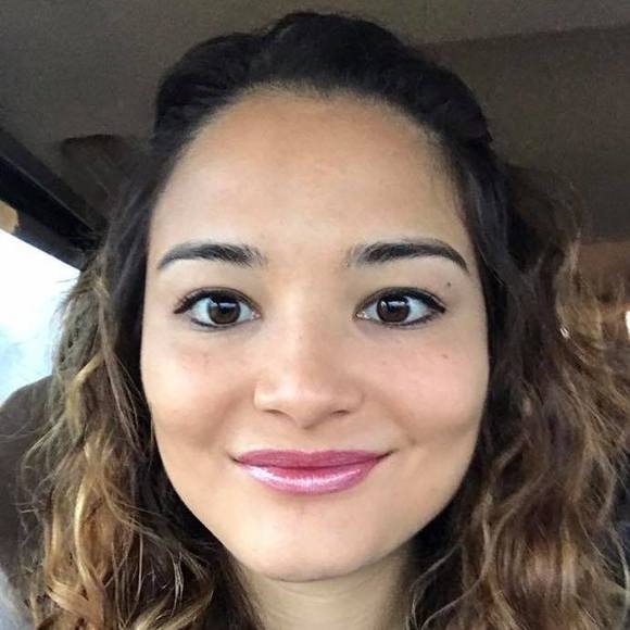 Meet your Posher, Andrea - Picture 1 of 1